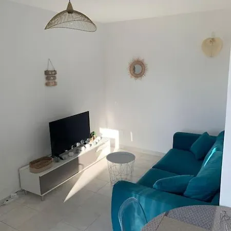 35m2 Climatise A 10 Min D'ajaccio * Alata