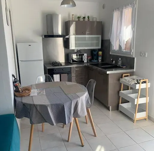 Apartment 35m2 Climatise A 10 Min D'ajaccio